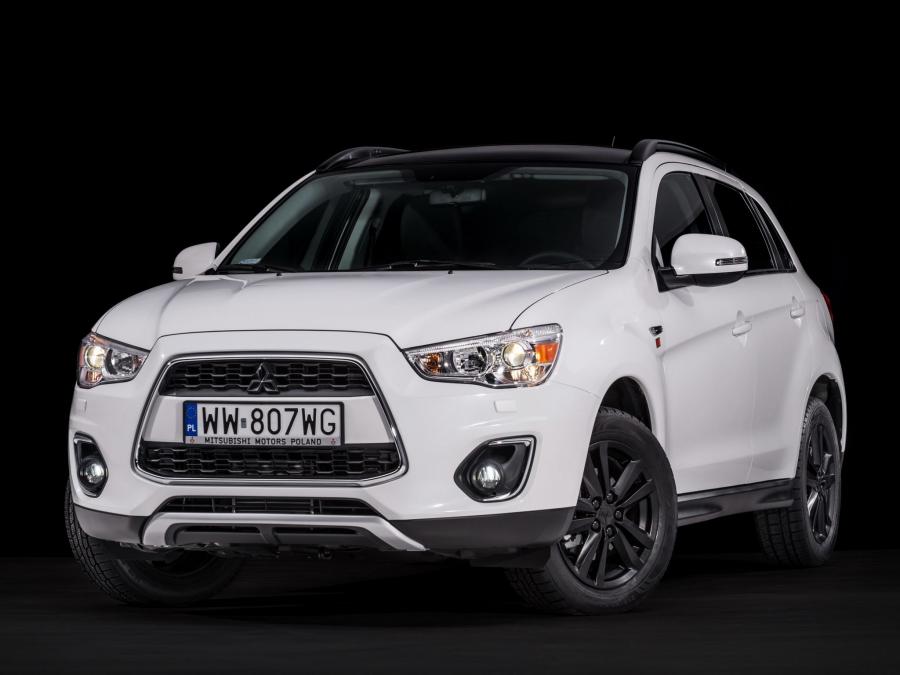  Mitsubishi ASX RalliArt 2014 года  (фото 12 из 21)